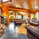 Casa vacanze Cosy With Sauna Near River La-Roche-en-Ardenne
