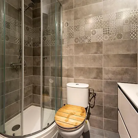 Cosy With Sauna Near River *