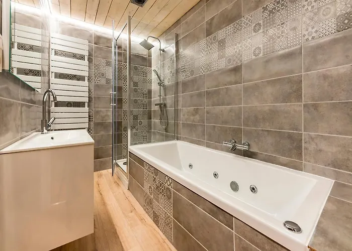 Cosy With Sauna Near River *